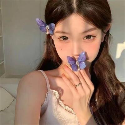 校园实拍：某影后之女豪车代步炫富，家长出面回应